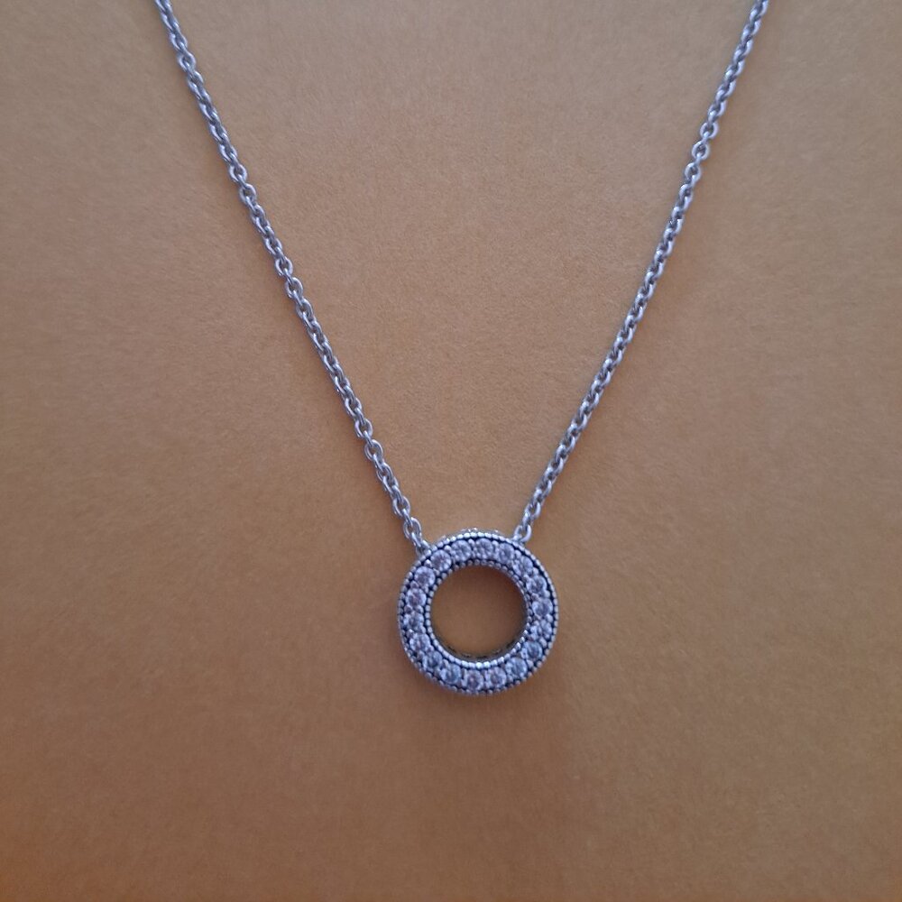 Pandora pave circle collier necklace